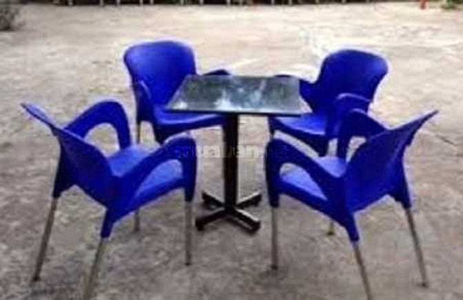 Bàn ghế cafe nhựa chân inox giá tại xưởng 53250156 Bàn ghế cafe nhựa chân inox giá tại xưởng