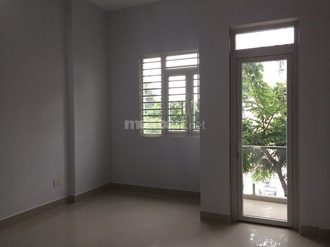 nhà 2 lầu đường làng tăng phú. kế bên lê văn việt. đh GTVT. sổ hoàn cô 53280251 nhà 2 lầu đường làng tăng phú. kế bên lê văn việt. đh GTVT. sổ hoàn cô