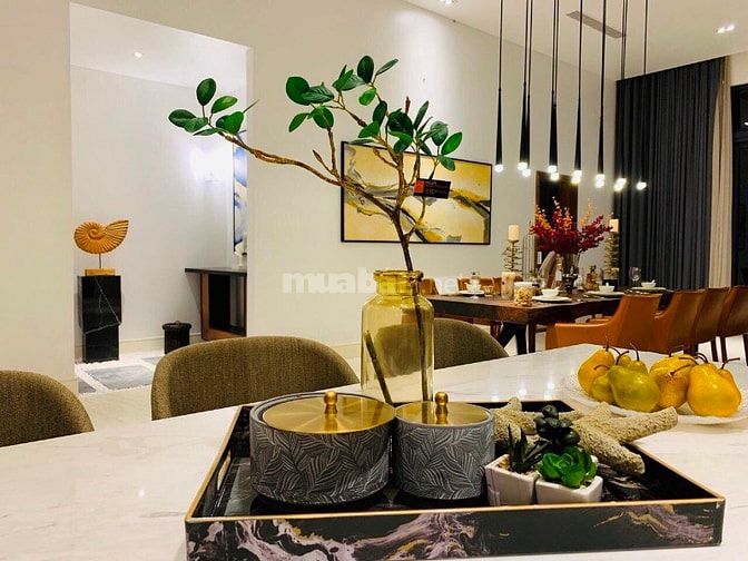 Chuyển nhượng GẤP căn biệt thự mặt biển đang thuê 1,3 tỷ/năm. 53487405 Chuyển nhượng GẤP căn biệt thự mặt biển đang thuê 1,3 tỷ/năm.