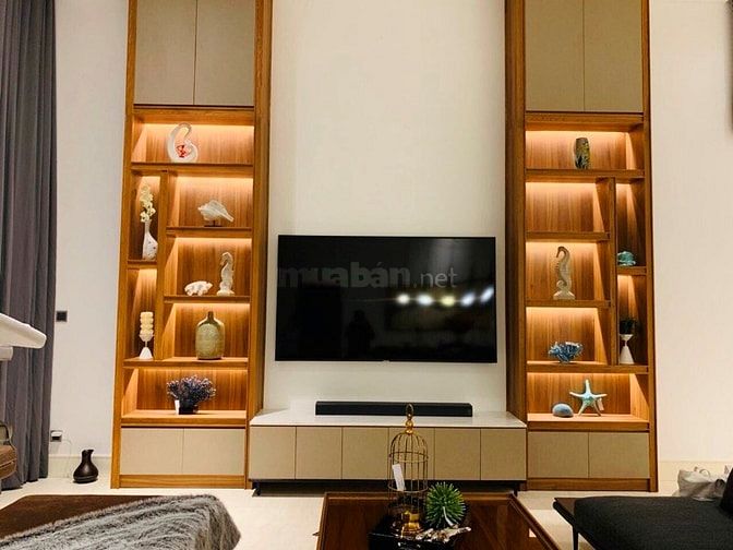 Chuyển nhượng GẤP căn biệt thự mặt biển đang thuê 1,3 tỷ/năm. 53487405 Chuyển nhượng GẤP căn biệt thự mặt biển đang thuê 1,3 tỷ/năm.