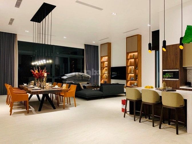 Chuyển nhượng GẤP căn biệt thự mặt biển đang thuê 1,3 tỷ/năm. 53487405 Chuyển nhượng GẤP căn biệt thự mặt biển đang thuê 1,3 tỷ/năm.