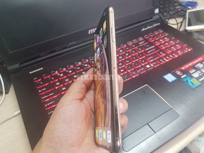 Bán Nhanh ĐT iphone Xs Max Gold 256gb bản quốc tế zin nguyên. 53471650 Bán Nhanh ĐT iphone Xs Max Gold 256gb bản quốc tế zin nguyên.