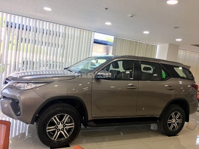Toyota Fortuner 2.4 Số sàn máy dầu 2019 - Tặng 50% phí trước bạ 53636136 Toyota Fortuner 2.4 Số sàn máy dầu 2019 - Tặng 50% phí trước bạ