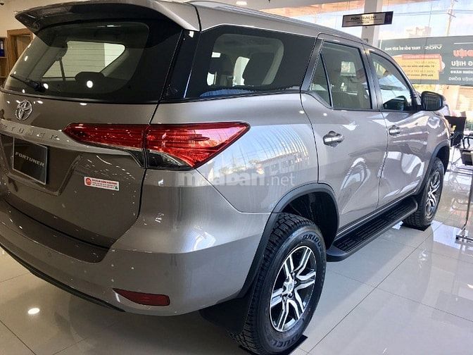 Toyota Fortuner 2.4 Số sàn máy dầu 2019 - Tặng 50% phí trước bạ 53636136 Toyota Fortuner 2.4 Số sàn máy dầu 2019 - Tặng 50% phí trước bạ