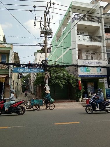 Cho thuê góc 2 mặt tiền kinh doanh 211 Vườn Lài. Giá 24 triệu (TL) 53767198 Cho thuê góc 2 mặt tiền kinh doanh 211 Vườn Lài. Giá 24 triệu (TL)