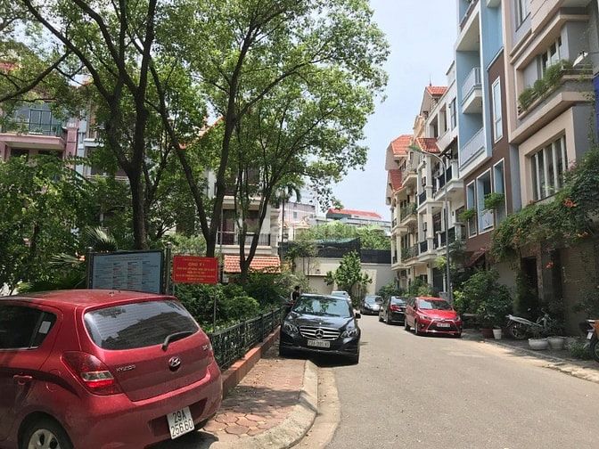 Bán tòa nhà D7 Dịch Vọng 150m2 7t thang máy trước nhà là vườn hoa 39tỷ 53798713 Bán tòa nhà D7 Dịch Vọng 150m2 7t thang máy trước nhà là vườn hoa 39tỷ