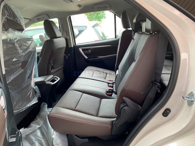 Xe Toyota Fortuner 2.4 Máy Dầu Số Tự Động 2019-Hỗ trợ 50% phí trước bạ 53854740 Xe Toyota Fortuner 2.4 Máy Dầu Số Tự Động 2019-Hỗ trợ 50% phí trước bạ