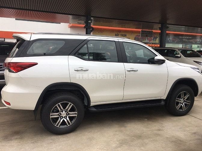 Xe Toyota Fortuner 2.4 Máy Dầu Số Tự Động 2019-Hỗ trợ 50% phí trước bạ 53854740 Xe Toyota Fortuner 2.4 Máy Dầu Số Tự Động 2019-Hỗ trợ 50% phí trước bạ