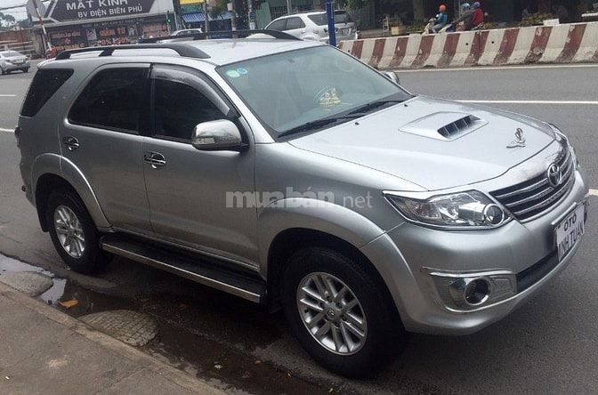 Bán xe nhà cực đẹp Fortuner 2013 số sàn, 1 cầu, máy dầu xe cá nhân 53897128 Bán xe nhà cực đẹp Fortuner 2013 số sàn, 1 cầu, máy dầu xe cá nhân