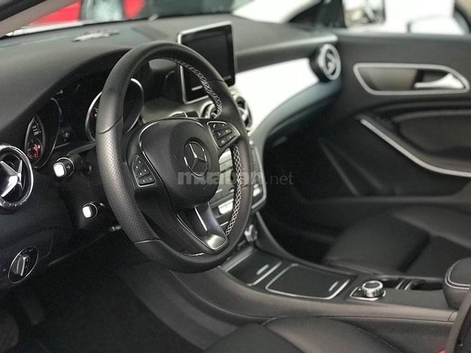 Mercedes CLA200 2018 Xe Nhập Thuế 2% Tặng Bảo Hiểm. CHÍNH HÃNG 53934308 Mercedes CLA200 2018 Xe Nhập Thuế 2% Tặng Bảo Hiểm. CHÍNH HÃNG