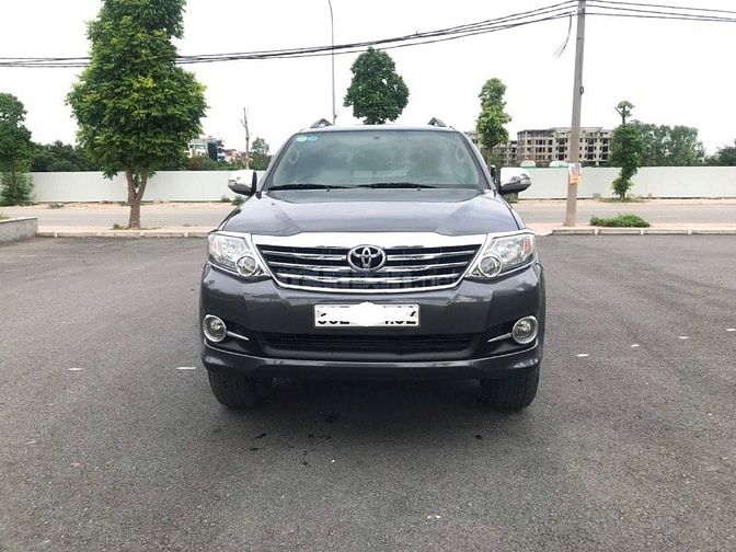 Em bán chiếc Fortuner 2.7 xe 1 chủ từ đầu,xe cực đẹp $$$$$$$$$$$$$$ 53965515 Em bán chiếc Fortuner 2.7 xe 1 chủ từ đầu,xe cực đẹp $$$$$$$$$$$$$$