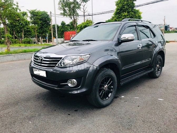Em bán chiếc Fortuner 2.7 xe 1 chủ từ đầu,xe cực đẹp $$$$$$$$$$$$$$ 53965515 Em bán chiếc Fortuner 2.7 xe 1 chủ từ đầu,xe cực đẹp $$$$$$$$$$$$$$