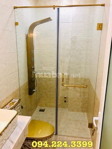 Siêu Mẫu Vũ Hoàng Việt Bán Cung Điện Hoàng Gia Anh, Nội Thất Dát Vàng 53997833 Siêu Mẫu Vũ Hoàng Việt Bán Cung Điện Hoàng Gia Anh, Nội Thất Dát Vàng