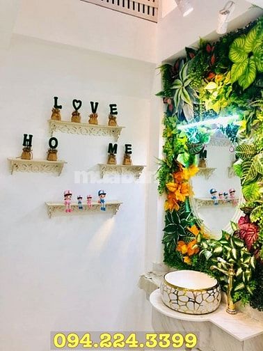 Siêu Mẫu Vũ Hoàng Việt Bán Cung Điện Hoàng Gia Anh, Nội Thất Dát Vàng 53997833 Siêu Mẫu Vũ Hoàng Việt Bán Cung Điện Hoàng Gia Anh, Nội Thất Dát Vàng