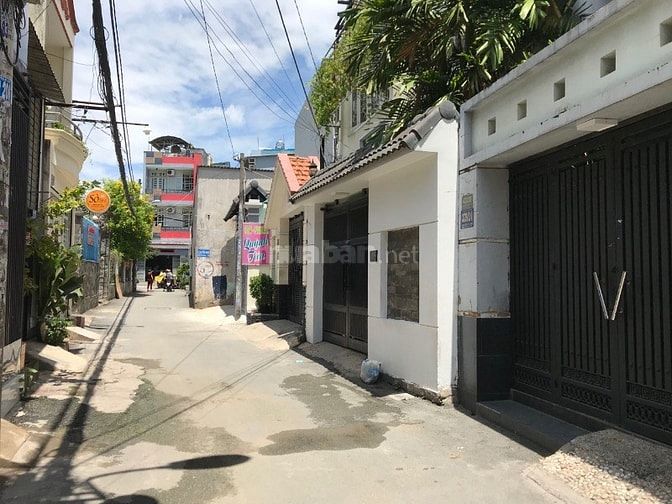 Giá quá rẻ để ở, nhà 1 trệt 1 lầu HXH 433 Lê Đức Thọ chung cư Gia Phát 53998855 Giá quá rẻ để ở, nhà 1 trệt 1 lầu HXH 433 Lê Đức Thọ chung cư Gia Phát