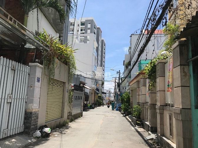 Giá quá rẻ để ở, nhà 1 trệt 1 lầu HXH 433 Lê Đức Thọ chung cư Gia Phát 53998855 Giá quá rẻ để ở, nhà 1 trệt 1 lầu HXH 433 Lê Đức Thọ chung cư Gia Phát