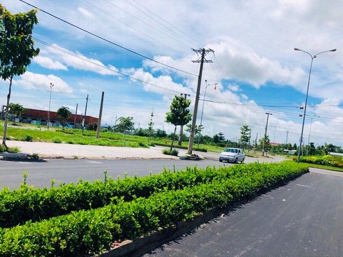 Đất nền sổ đỏ - xây dựng tự do ngay trung tâm thành phố VĨNH LONG 54064388 Đất nền sổ đỏ - xây dựng tự do ngay trung tâm thành phố VĨNH LONG