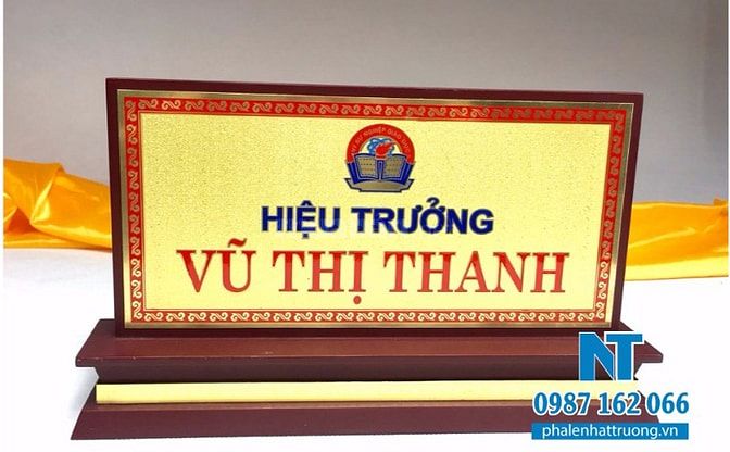 Bán bảng chức danh đồng gỗ cao cấp 54102886 Bán bảng chức danh đồng gỗ cao cấp