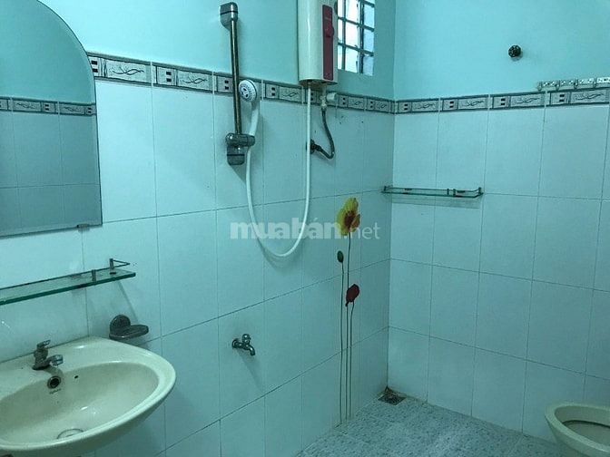 Giá quá rẻ để ở, nhà 1 trệt 1 lầu HXH 433 Lê Đức Thọ chung cư Gia Phát 53998855 Giá quá rẻ để ở, nhà 1 trệt 1 lầu HXH 433 Lê Đức Thọ chung cư Gia Phát