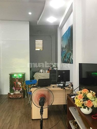 Văn Phòng Full Nội Thất + lầu 1 Đối Diện Bason Nguyễn Hữu Cảnh -BT 54207377 Văn Phòng Full Nội Thất + lầu 1 Đối Diện Bason Nguyễn Hữu Cảnh -BT
