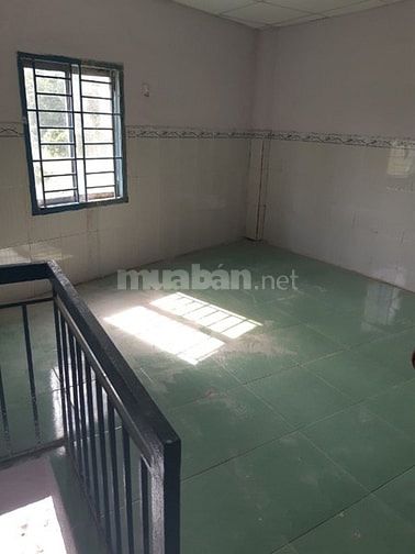 Nhà sr cấp 4 có gác dt 50m P.bình an dĩ an BD 54280133 Nhà sr cấp 4 có gác dt 50m P.bình an dĩ an BD