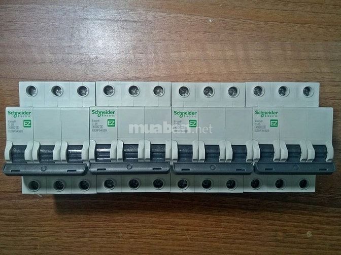 Cung cấp Aptomat Schneider Easy9 MCB 54451758 Cung cấp Aptomat Schneider Easy9 MCB