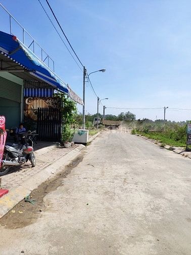 450 triệu - Đất Huyện Hớn Quản 200m² đất ở đô thị, sổ riêng. 54568008 450 triệu - Đất Huyện Hớn Quản 200m² đất ở đô thị, sổ riêng.