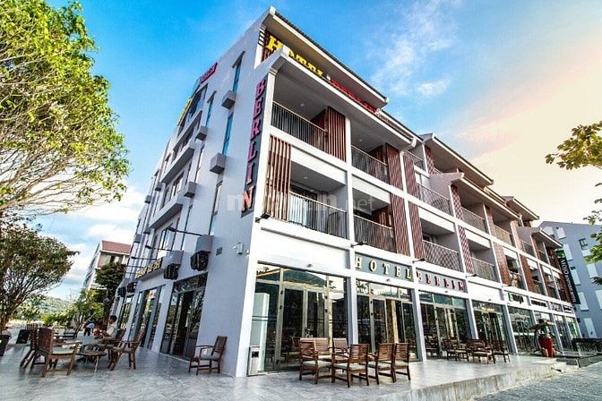 Cần bán gấp khách sạn 3 mặt tiền, 29 phòng tại Bãi Trường Phú Quốc 54642316 Cần bán gấp khách sạn 3 mặt tiền, 29 phòng tại Bãi Trường Phú Quốc