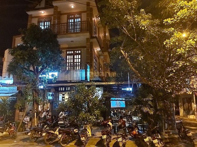 Bán nhà căn góc 2 mặt tiền đang bán quán cafe tại Dương Quảng Hàm 54672288 Bán nhà căn góc 2 mặt tiền đang bán quán cafe tại Dương Quảng Hàm