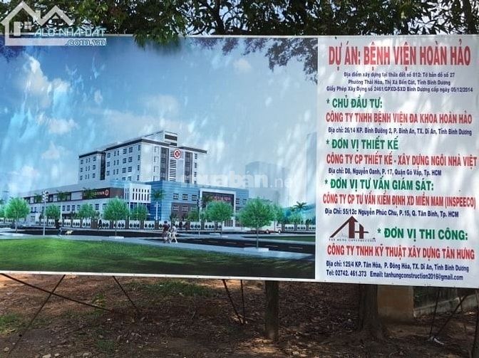 Về Quảng,ba tôi bán miếng kế góc ngay Cổng Siêu Thị chỉ cách QL13 50M 54546258 Về Quảng,ba tôi bán miếng kế góc ngay Cổng Siêu Thị chỉ cách QL13 50M
