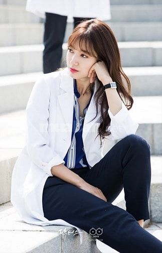 Cần gấp 01 Nữ gói quà cho cửa hàng bán quà lưu niệm. 54796531 Cần gấp 01 Nữ gói quà cho cửa hàng bán quà lưu niệm.