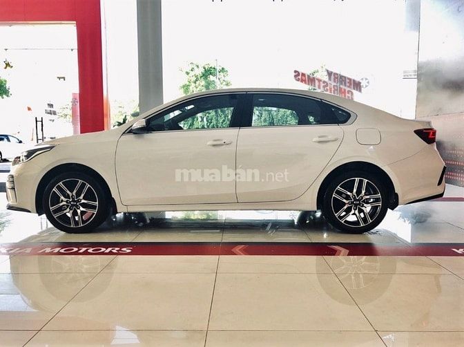 Bán Kia Cerato Deluxe ưu đãi giá lên đến 20 triệu. 54774925 Bán Kia Cerato Deluxe ưu đãi giá lên đến 20 triệu.