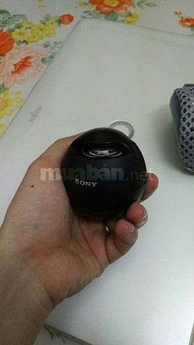 Combo ĐT docomo SH06D + loa Bluetooth Sony SRS-BTV5 54821923 Combo ĐT docomo SH06D + loa Bluetooth Sony SRS-BTV5