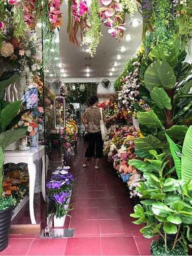 Cửa hàng hoa lụa cần tìm 2 nam tuổi từ 16-30 tuổi 54828217 Cửa hàng hoa lụa cần tìm 2 nam tuổi từ 16-30 tuổi