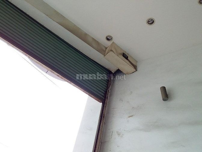 Cần bán 2 bộ cửa cuốn cũ 38m2 và 5,5m2 tại Q1 54825519 Cần bán 2 bộ cửa cuốn cũ 38m2 và 5,5m2 tại Q1
