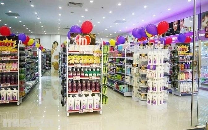 Cần tuyển gấp 4 nhân viên nam/nữ bán hàng 54840635 Cần tuyển gấp 4 nhân viên nam/nữ bán hàng