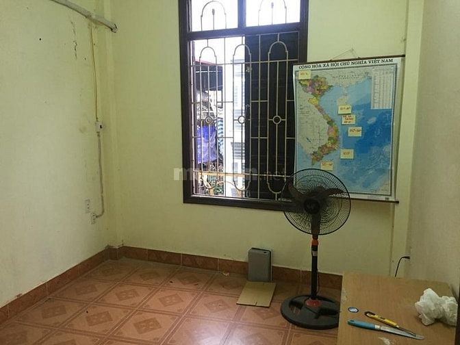 Nhà riêng ngõ vạn kiếp trần hưng đạo  50m2x4 tầng, giá 18tr