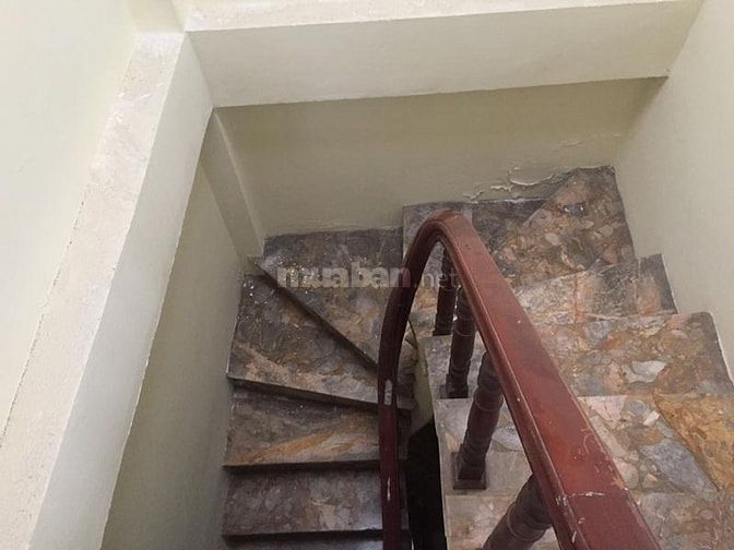 Nhà riêng ngõ vạn kiếp trần hưng đạo  50m2x4 tầng, giá 18tr