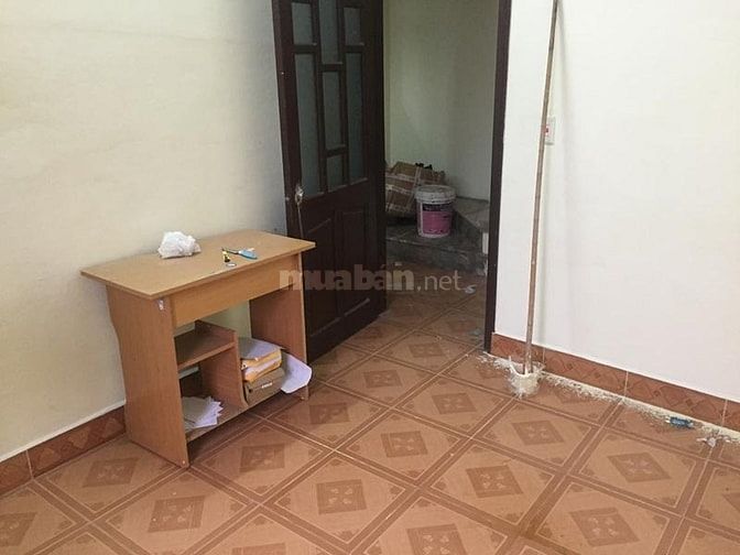 Nhà riêng ngõ vạn kiếp trần hưng đạo  50m2x4 tầng, giá 18tr