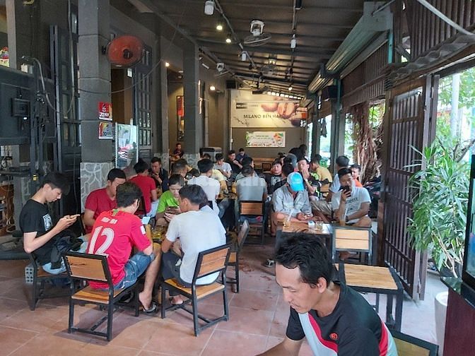 Bán nhà căn góc 2 mặt tiền đang bán quán cafe tại Dương Quảng Hàm 54672288 Bán nhà căn góc 2 mặt tiền đang bán quán cafe tại Dương Quảng Hàm