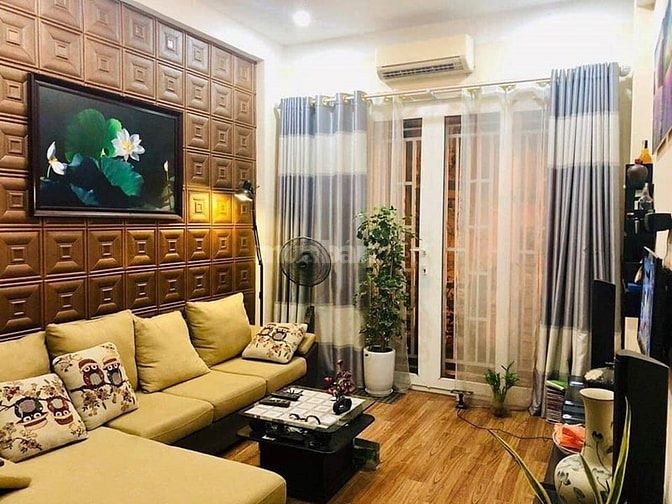 Chính chủ bán gấp nhà 2 mặt thoáng OTO ĐỖ CỬA phố Hoa Bằng 43m, 5 tầng 54870241 Chính chủ bán gấp nhà 2 mặt thoáng OTO ĐỖ CỬA phố Hoa Bằng 43m, 5 tầng