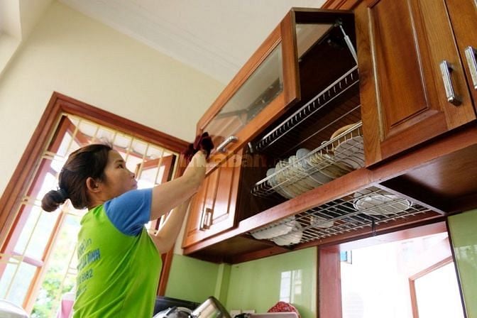 Tuyển nữ giúp việc nhà toàn thời gian 54859230 Tuyển nữ giúp việc nhà toàn thời gian