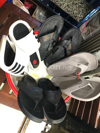 Dư dùng cần bán lại đôi ADIDAS size 4 ( mới mang 1 lần ) 54923151 Dư dùng cần bán lại đôi ADIDAS size 4 ( mới mang 1 lần )