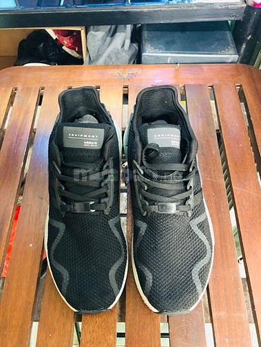 Dư dùng cần bán lại đôi ADIDAS ( còn đẹp ) size 42 54923209 Dư dùng cần bán lại đôi ADIDAS ( còn đẹp ) size 42