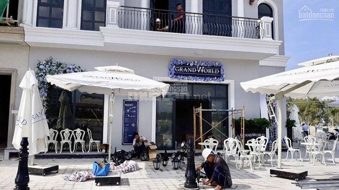 Do chuẩn bị định cư Norway nên cần sang lại căn Shophouse 2MT 54939455 Do chuẩn bị định cư Norway nên cần sang lại căn Shophouse 2MT