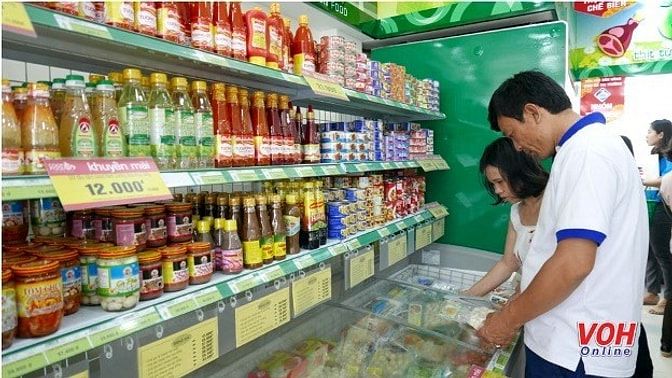Công ty cần tuyển gấp nhân viên nam nữ bán hàng 54939733 Công ty cần tuyển gấp nhân viên nam nữ bán hàng