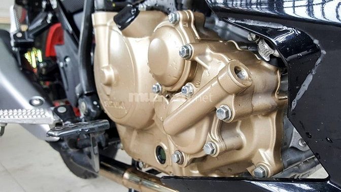 Chính Chủ bán xe Satria Bản Titan Nhập Indo FI 5/2018, màu đen đỏ 54946087 Chính Chủ bán xe Satria Bản Titan Nhập Indo FI 5/2018, màu đen đỏ