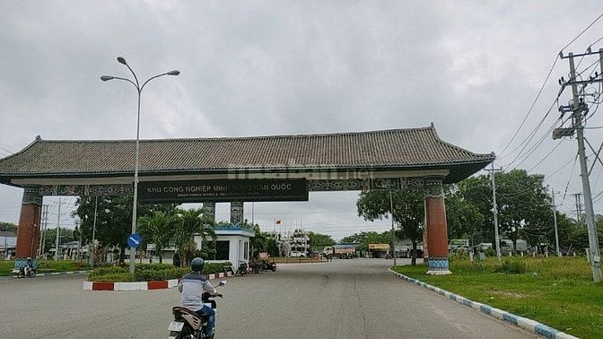 Ai có nhu cầu mua miếng 12,5 x40, xây trọ, nhà ở liên hệ mình, 54925240 Ai có nhu cầu mua miếng 12,5 x40, xây trọ, nhà ở liên hệ mình,