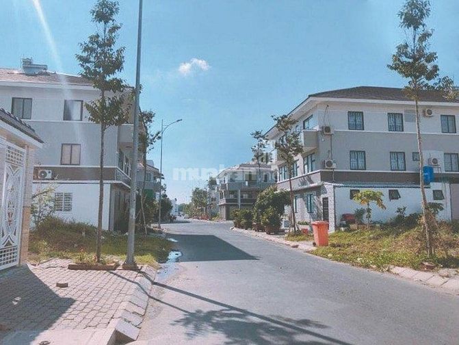 Ngày 15/09/2019 NH Phát Mãi 38 nền đất liền kề Khu Tên Lửa 54961292 Ngày 15/09/2019 NH Phát Mãi 38 nền đất liền kề Khu Tên Lửa