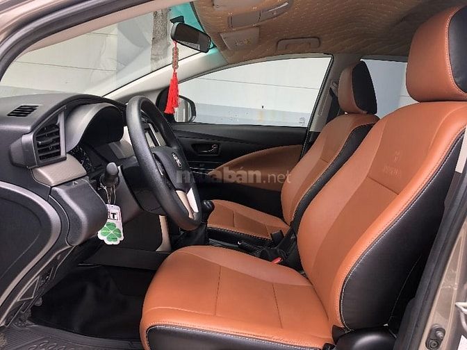 Gia đình cần bán xe Toyota Innova mode 2019, màu xám, còn rất mới 54914187 Gia đình cần bán xe Toyota Innova mode 2019, màu xám, còn rất mới